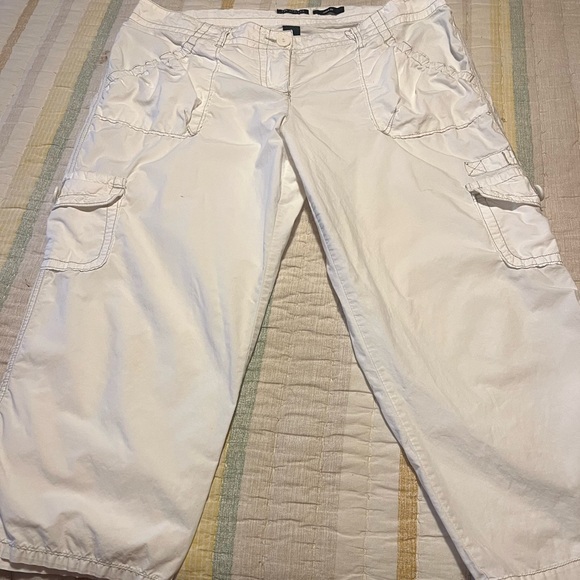 The Limited Cream Cargo Pants - Picture 1 of 6